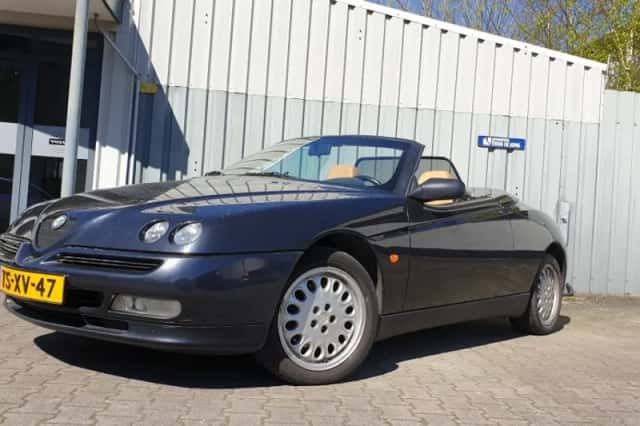 Alfa Romeo Spider (1998) thumbnail 12