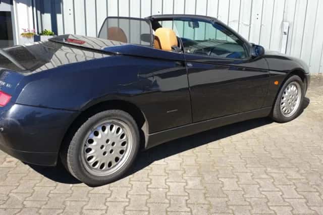Alfa Romeo Spider (1998) thumbnail 14
