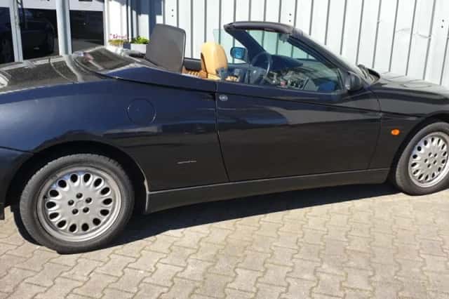 Alfa Romeo Spider (1998) thumbnail 18