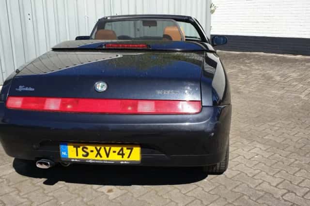 Alfa Romeo Spider (1998) thumbnail 10