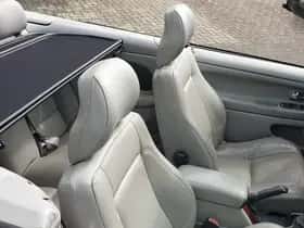 Volvo C70 (2001) thumbnail 17