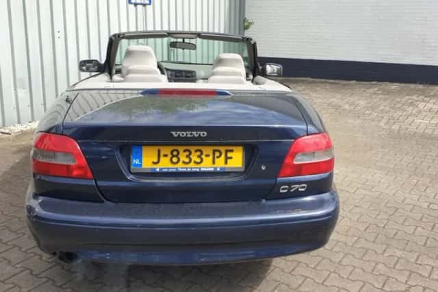 Volvo C70 (2001) thumbnail 8