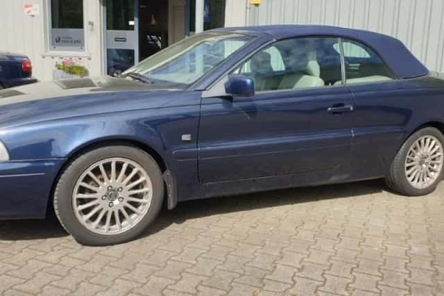 Volvo C70 (2001) thumbnail 9