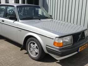 Volvo 244 (1981) thumbnail 2