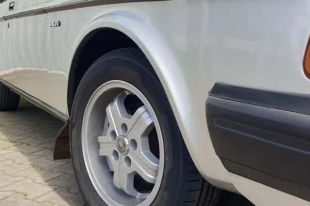 Volvo 244 (1981) thumbnail 27