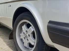 Volvo 244 (1981) thumbnail 27