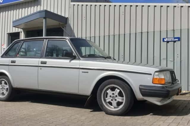 Volvo 244 (1981) thumbnail 4