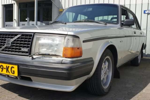 Volvo 244 (1981) thumbnail 8