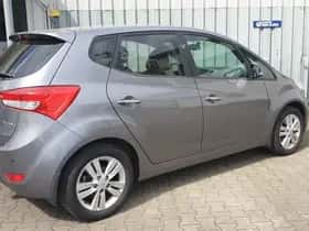 Hyundai ix20 (2012) thumbnail 13
