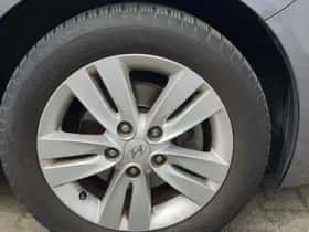 Hyundai ix20 (2012) thumbnail 16