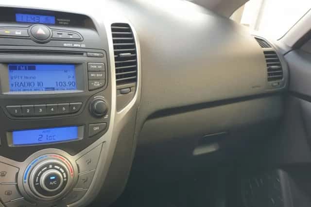 Hyundai ix20 (2012) thumbnail 31