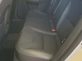 Volvo XC60 (2015) thumbnail 21