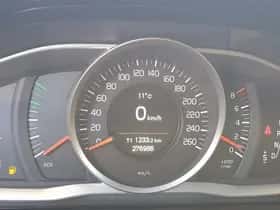 Volvo XC60 (2015) thumbnail 32
