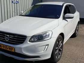 Volvo XC60 (2015) thumbnail 50