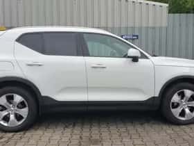 Volvo XC40 (2019) thumbnail 11