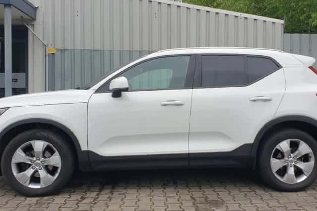 Volvo XC40 (2019) thumbnail 12