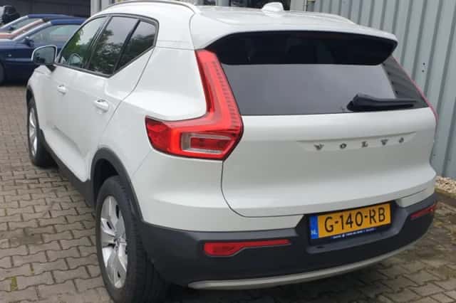 Volvo XC40 (2019) thumbnail 15