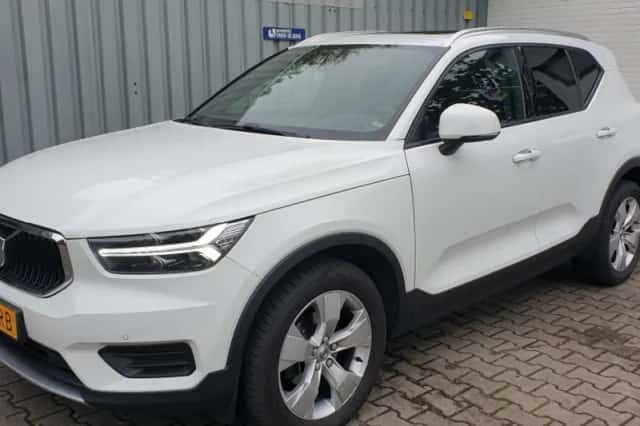 Volvo XC40 (2019) thumbnail 17