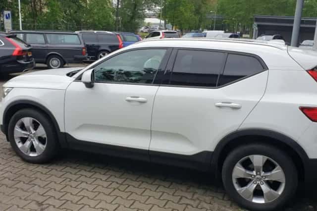 Volvo XC40 (2019) thumbnail 18