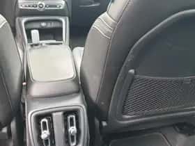 Volvo XC40 (2019) thumbnail 28