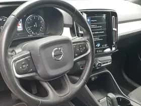 Volvo XC40 (2019) thumbnail 36