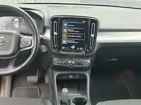 Volvo XC40 (2019) thumbnail 41