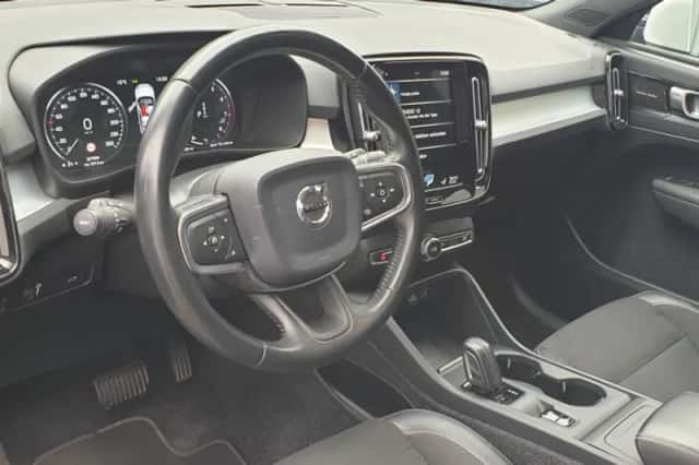 Volvo XC40 (2019) thumbnail 56