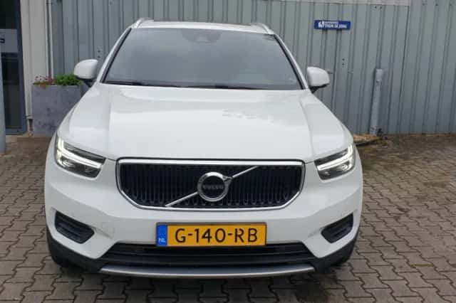 Volvo XC40 (2019) thumbnail 7
