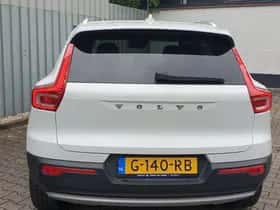Volvo XC40 (2019) thumbnail 9