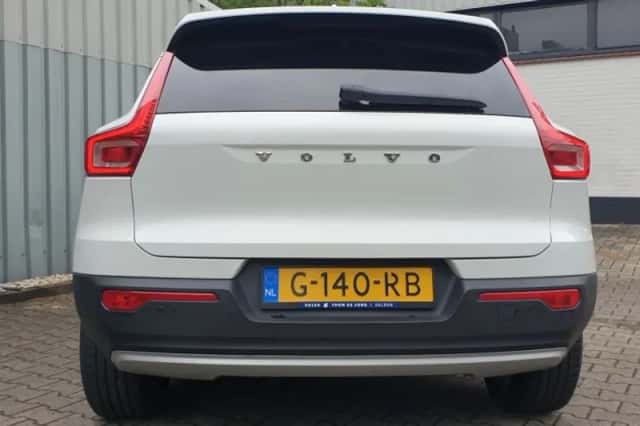 Volvo XC40 (2019) thumbnail 10