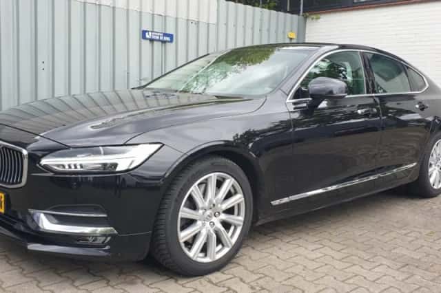 Volvo S90 (2019) thumbnail 2