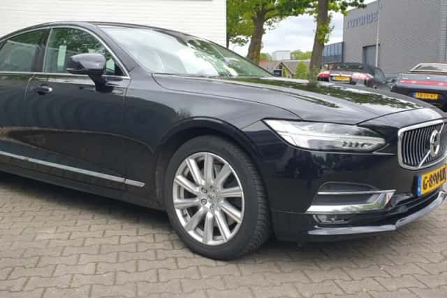 Volvo S90 (2019) thumbnail 3