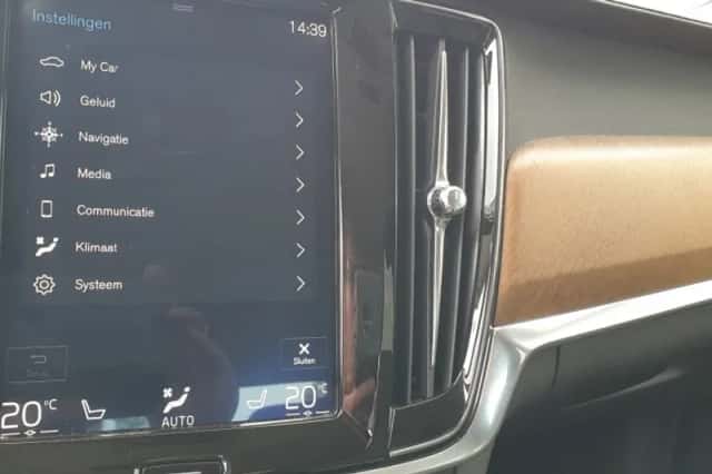 Volvo S90 (2019) thumbnail 52
