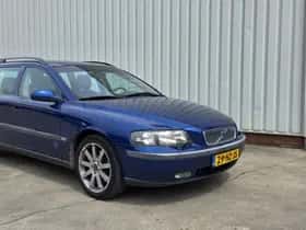 Volvo V70 (2002) thumbnail 2