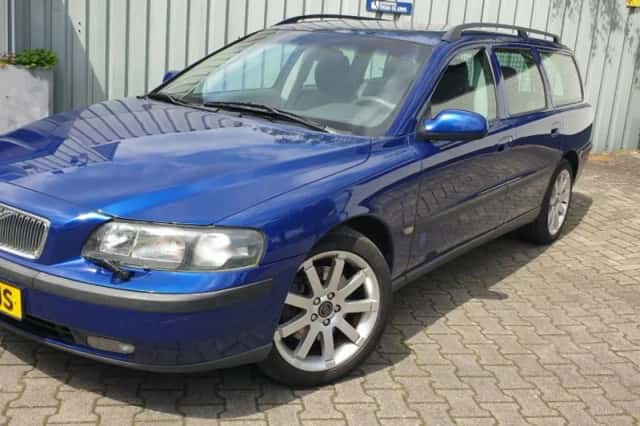 Volvo V70 (2002) thumbnail 4