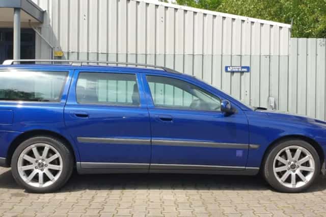 Volvo V70 (2002) thumbnail 9