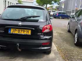 Peugeot 206 (2010) thumbnail 3