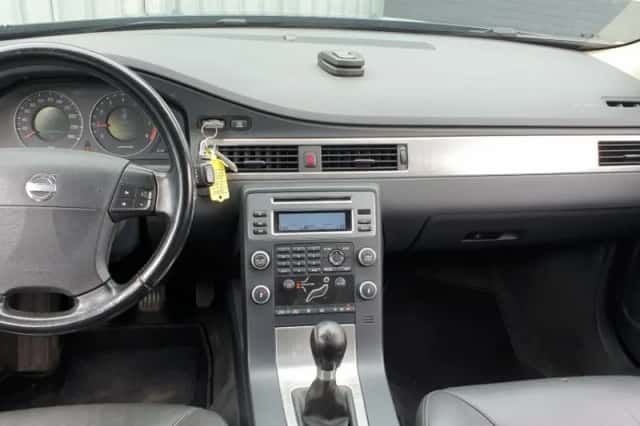 Volvo V70 (2008) thumbnail 14