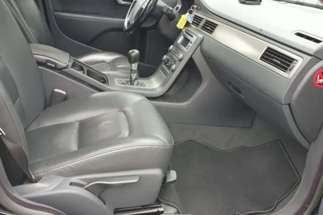 Volvo V70 (2008) thumbnail 21