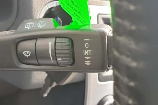 Volvo V50 (2011) thumbnail 27