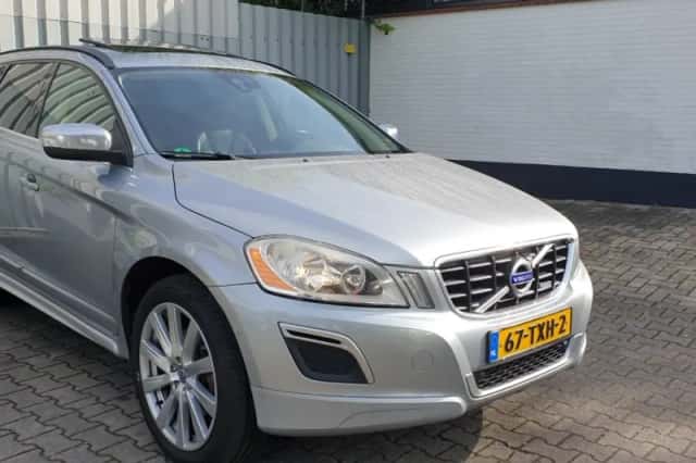 Volvo XC60 (2012) thumbnail 13