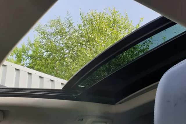 Volvo XC60 (2012) thumbnail 21