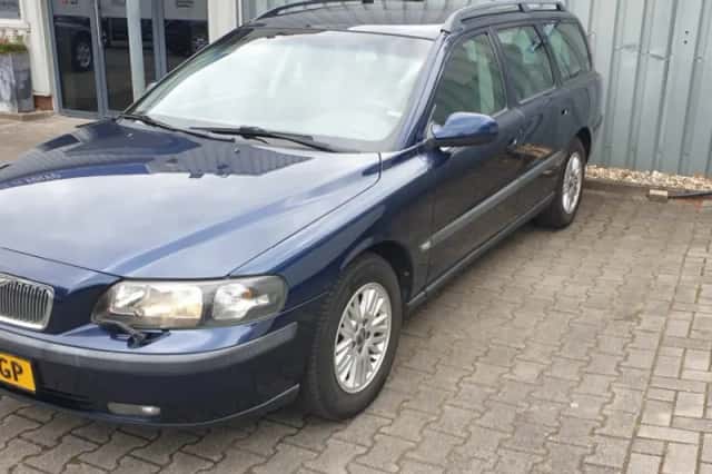 Volvo V70 (2002) thumbnail 4