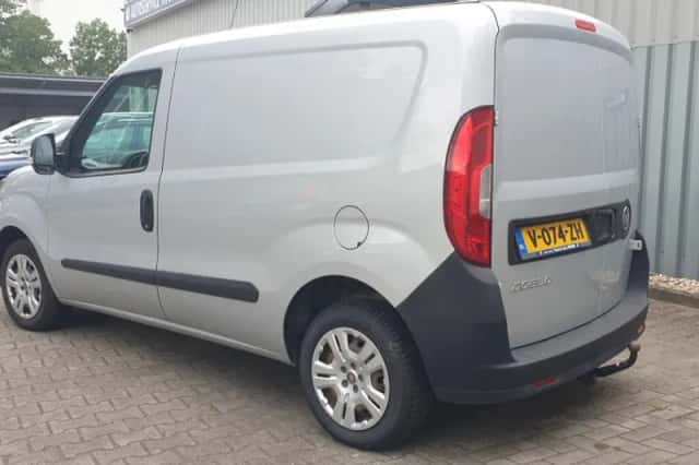 Fiat Doblo (2019) thumbnail 6