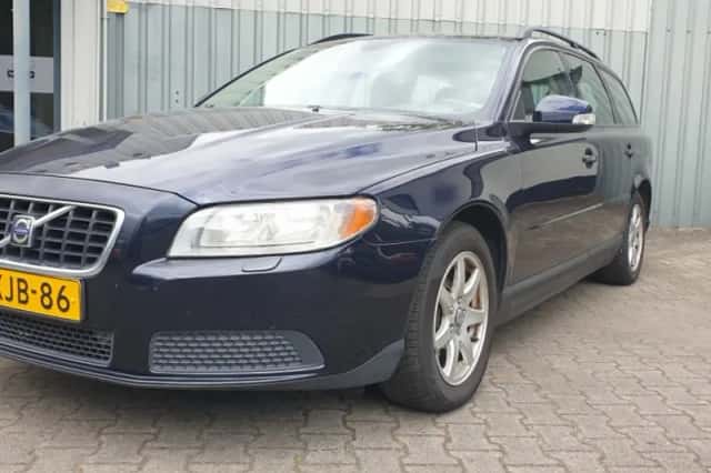 Volvo V70 (2008) thumbnail 1