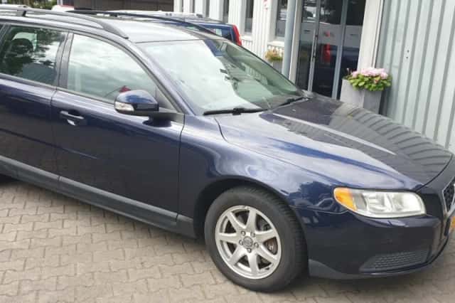 Volvo V70 (2008) thumbnail 3