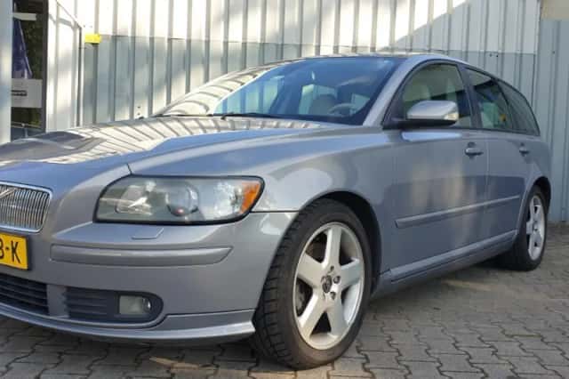 Volvo V50 (2004) thumbnail 1