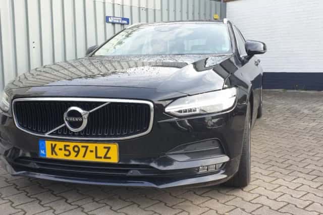 Volvo V90 (2018) thumbnail 4