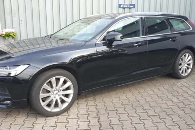 Volvo V90 (2018) thumbnail 4