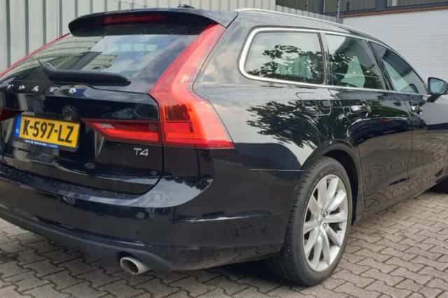 Volvo V90 (2018) thumbnail 5